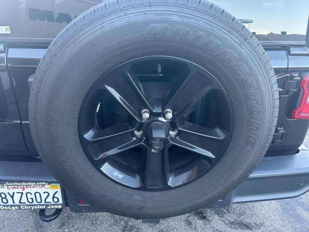 used 2021 Jeep Wrangler Unlimited car, priced at $27,972