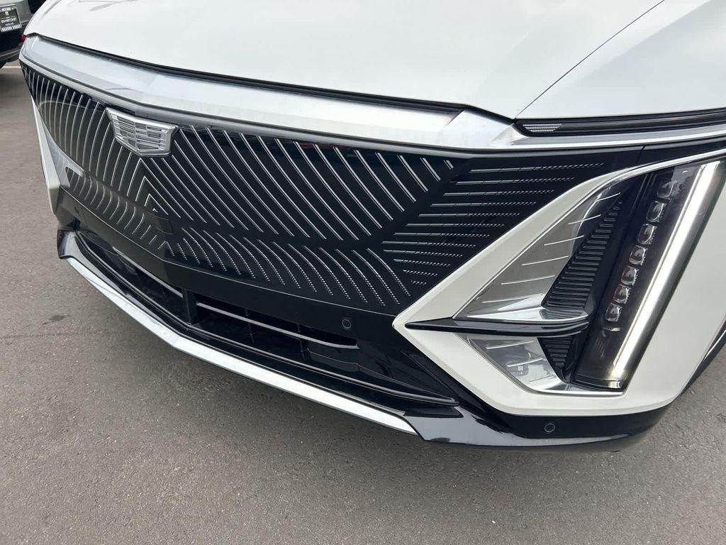 used 2024 Cadillac LYRIQ car, priced at $39,479