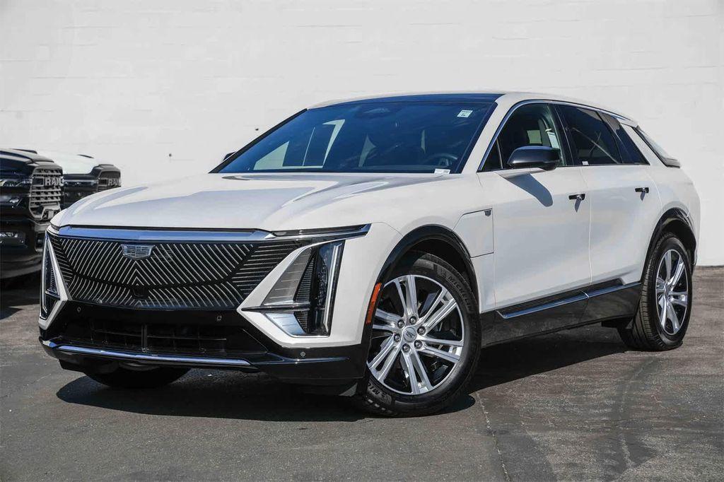 used 2024 Cadillac LYRIQ car, priced at $39,972