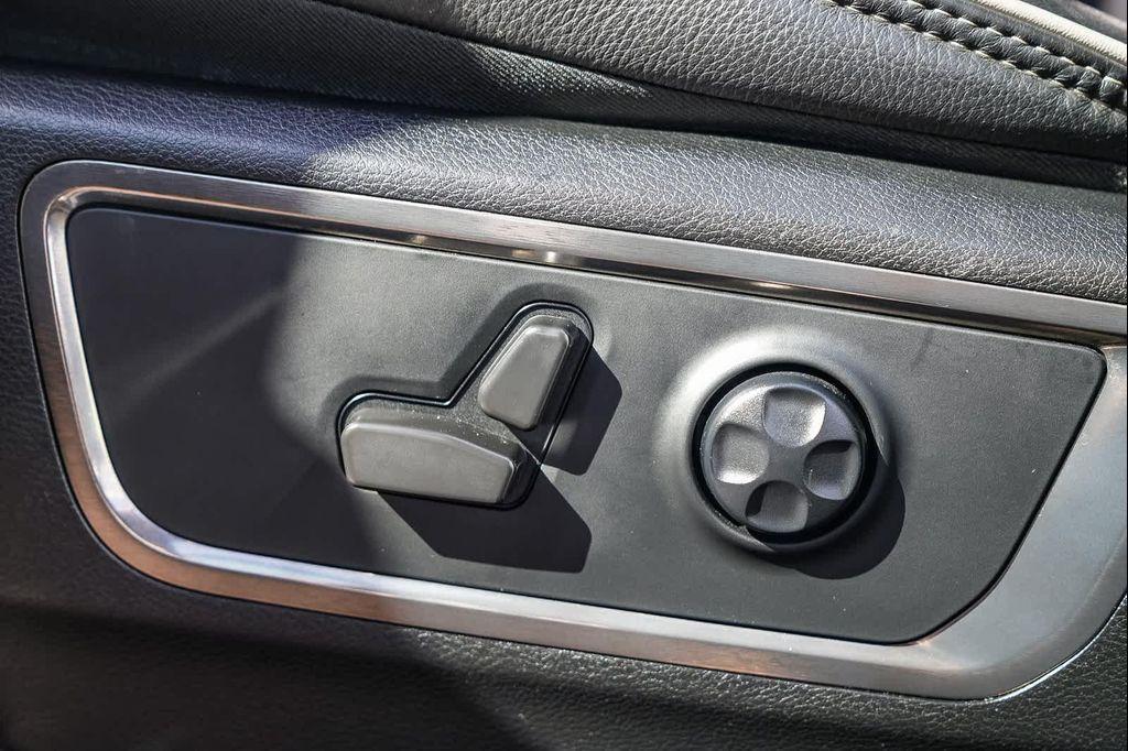 used 2021 Ram 1500 car, priced at $41,972