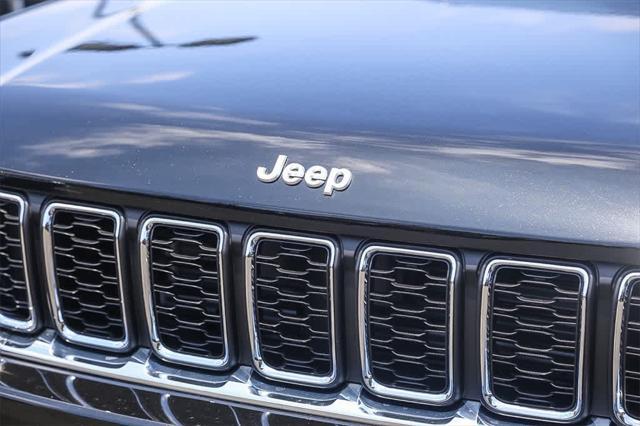 new 2025 Jeep Grand Cherokee car, priced at $32,761