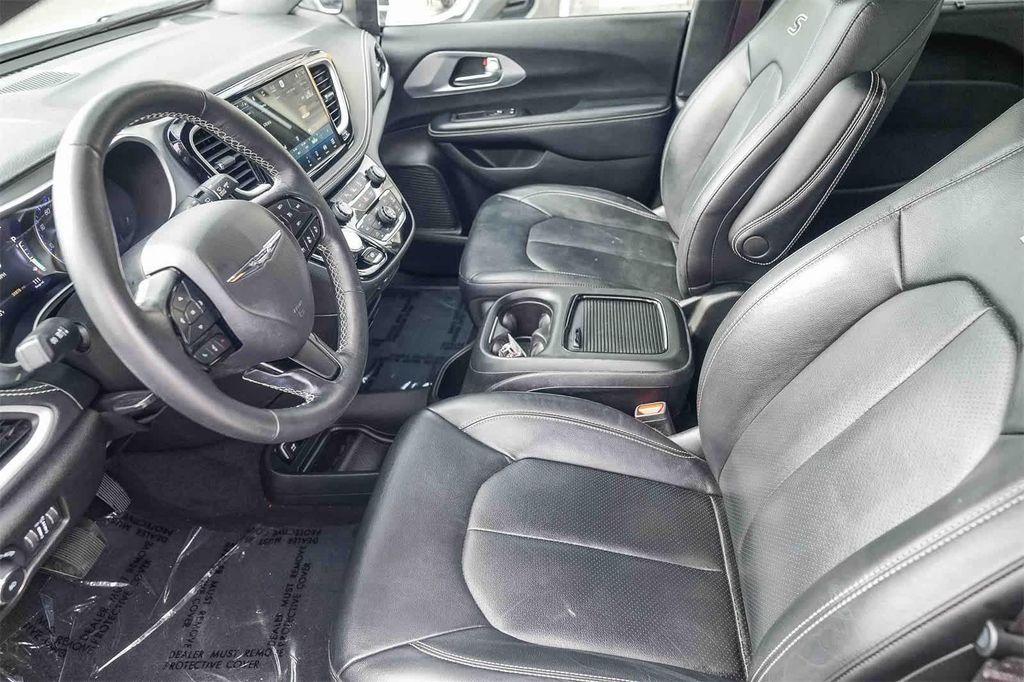 used 2021 Chrysler Pacifica car, priced at $29,972