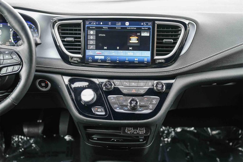 used 2021 Chrysler Pacifica car, priced at $29,972