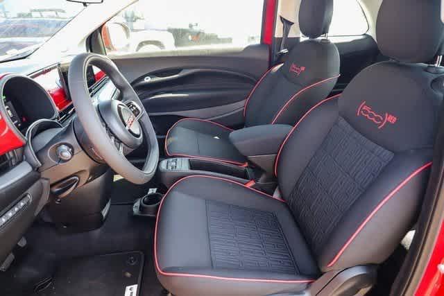 new 2024 FIAT 500e car, priced at $32,390