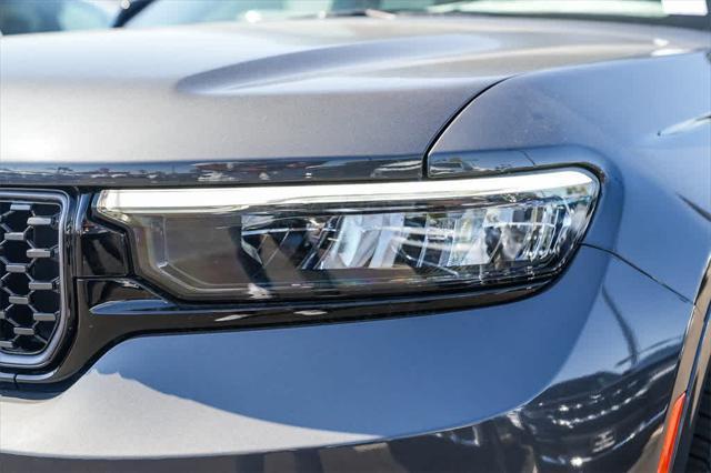 new 2025 Jeep Grand Cherokee L car, priced at $60,711