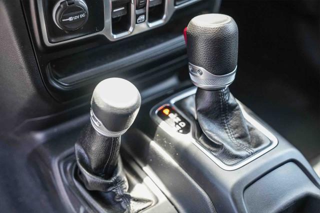 used 2022 Jeep Wrangler Unlimited car, priced at $31,972