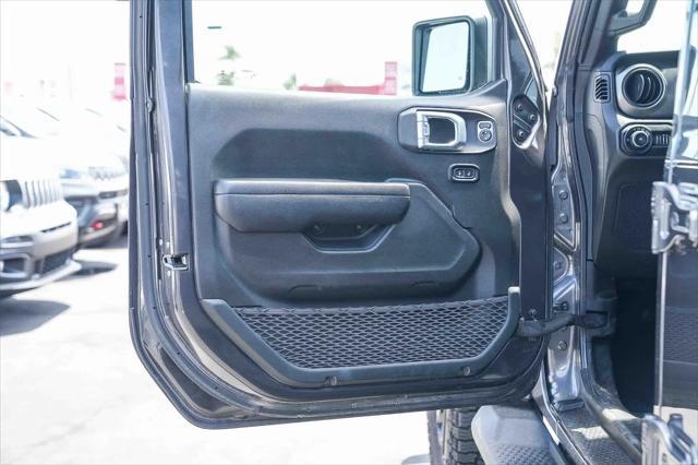 used 2022 Jeep Wrangler Unlimited car, priced at $31,972
