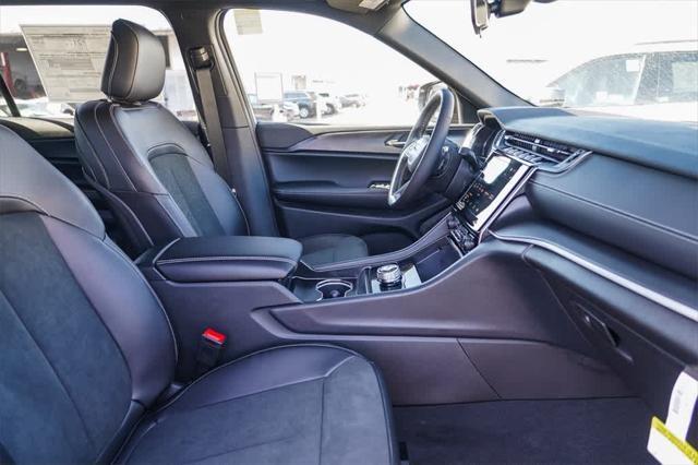 new 2025 Jeep Grand Cherokee L car, priced at $37,552
