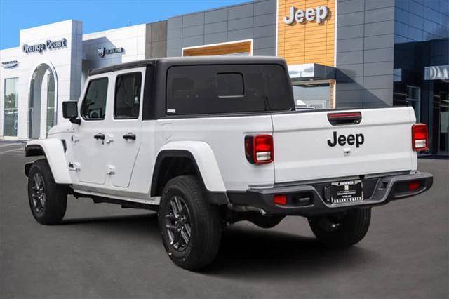 new 2024 Jeep Gladiator car, priced at $35,139