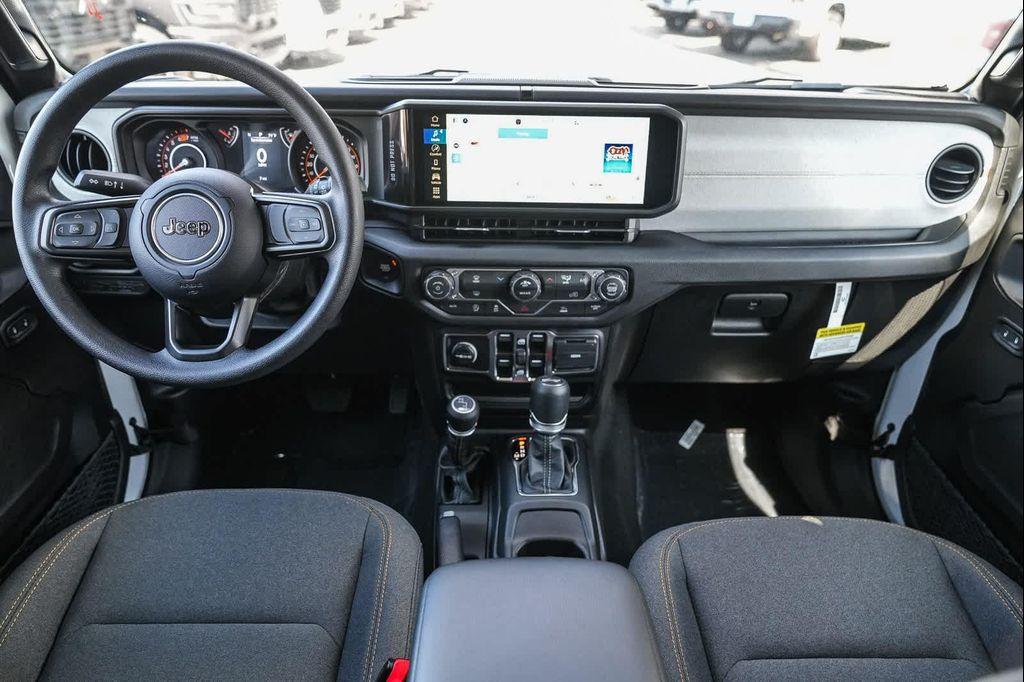 new 2025 Jeep Wrangler car, priced at $39,250