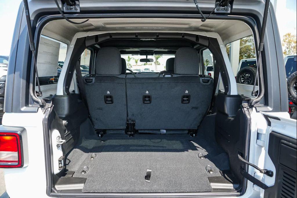 new 2025 Jeep Wrangler car, priced at $39,250