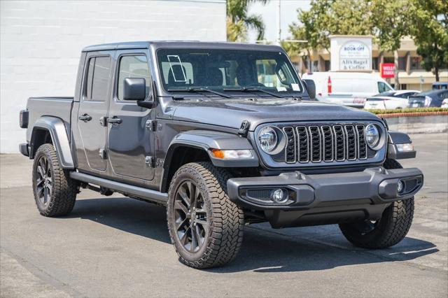 new 2025 Jeep Gladiator car, priced at $43,385