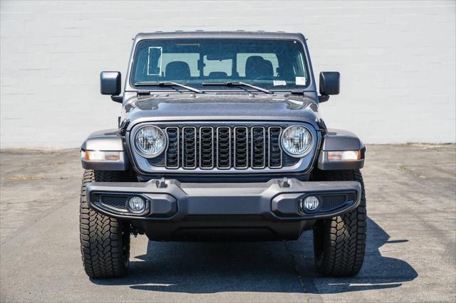 new 2025 Jeep Gladiator car, priced at $43,385