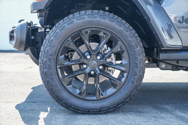 new 2025 Jeep Gladiator car, priced at $43,385