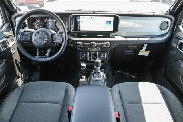 new 2025 Jeep Gladiator car, priced at $43,385
