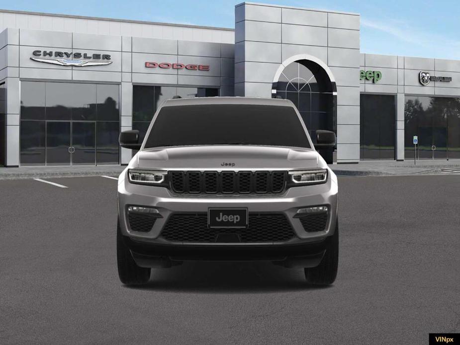 new 2024 Jeep Grand Cherokee car, priced at $45,520