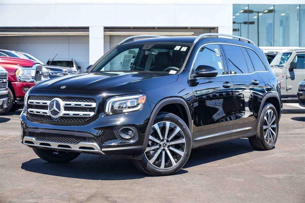 used 2023 Mercedes-Benz GLB 250 car, priced at $29,972