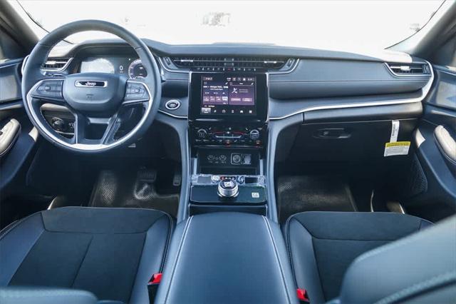 new 2025 Jeep Grand Cherokee L car, priced at $46,230
