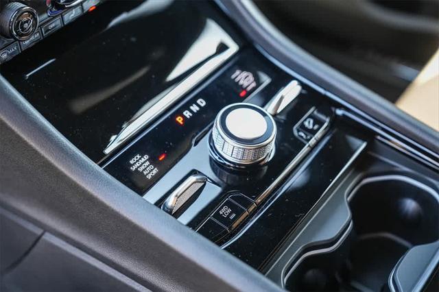 new 2025 Jeep Grand Cherokee car, priced at $55,450