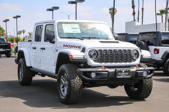 new 2025 Jeep Gladiator car, priced at $52,687