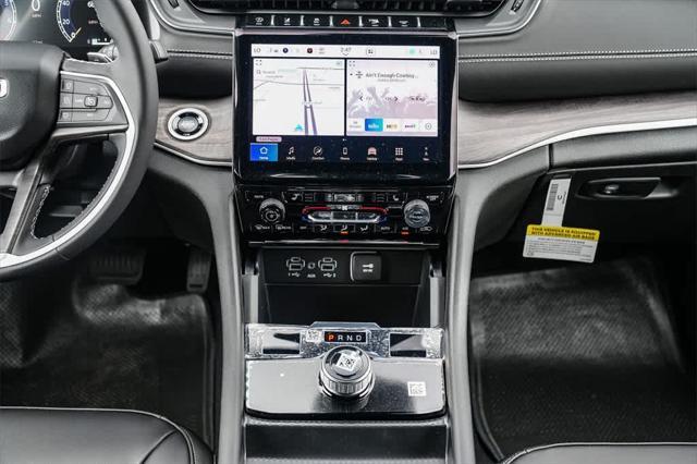 new 2025 Jeep Grand Cherokee car, priced at $38,314