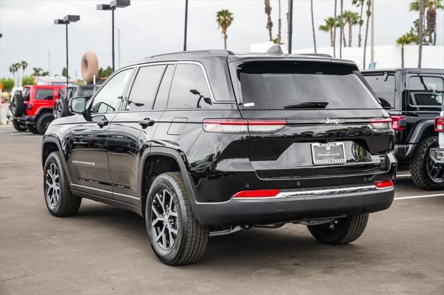 new 2025 Jeep Grand Cherokee car, priced at $38,314