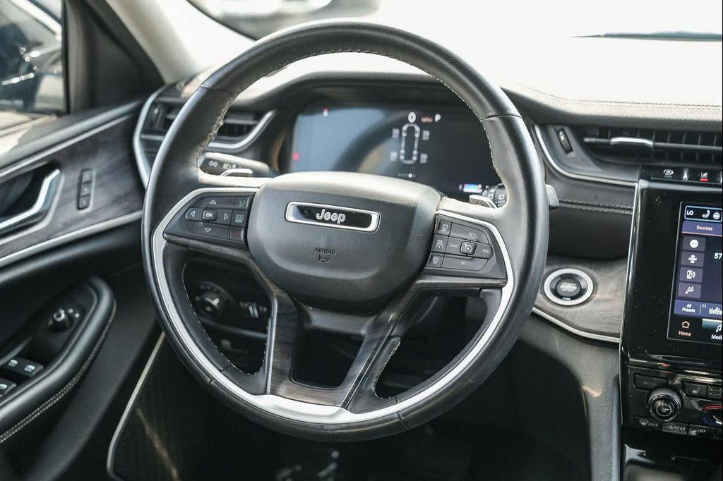 used 2021 Jeep Grand Cherokee L car, priced at $28,500