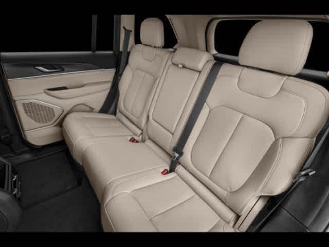 new 2025 Jeep Grand Cherokee car, priced at $37,453