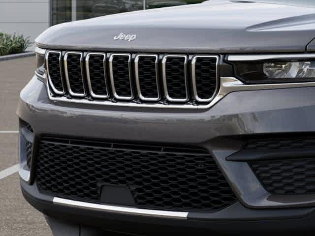 new 2025 Jeep Grand Cherokee car, priced at $37,453