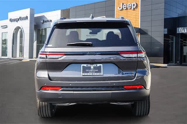 new 2025 Jeep Grand Cherokee car, priced at $43,992