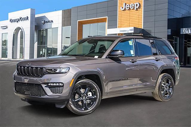 new 2025 Jeep Grand Cherokee car, priced at $48,035