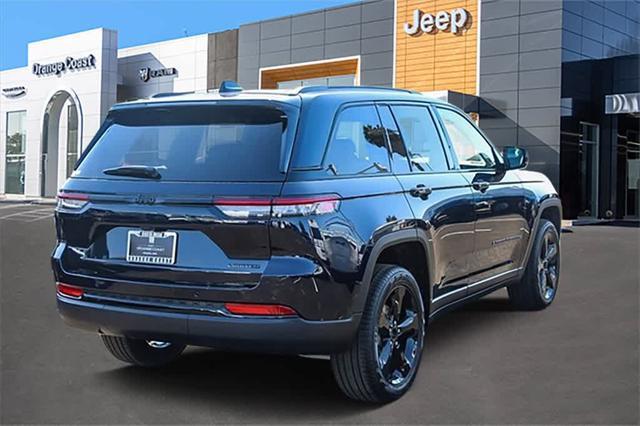 new 2025 Jeep Grand Cherokee car, priced at $48,035