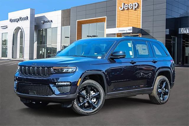 new 2025 Jeep Grand Cherokee car, priced at $48,035