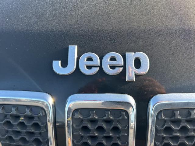used 2019 Jeep Cherokee car, priced at $12,972