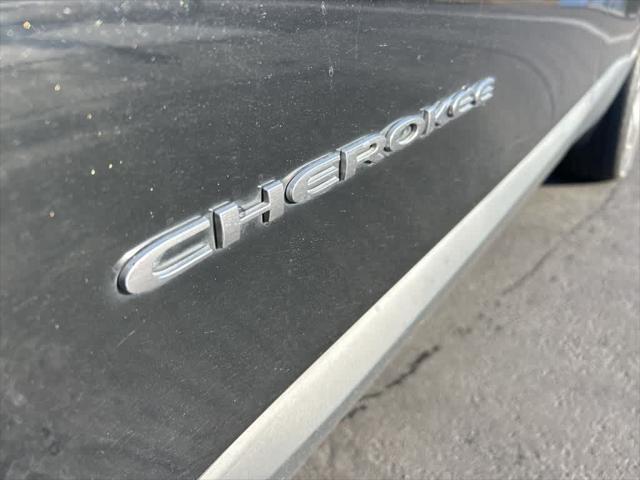 used 2019 Jeep Cherokee car, priced at $12,972