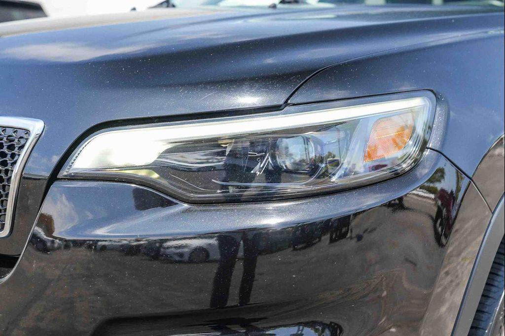 used 2019 Jeep Cherokee car, priced at $12,972
