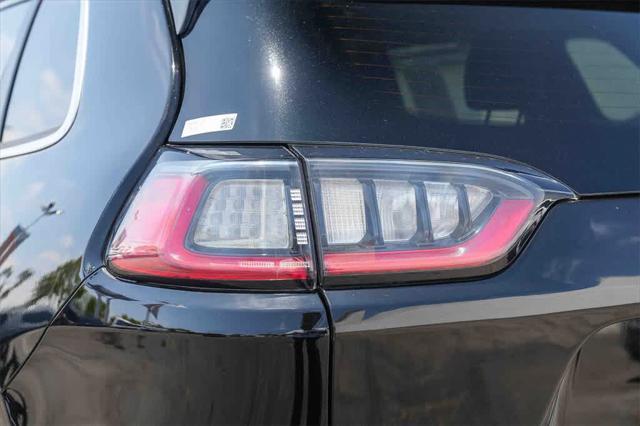 used 2019 Jeep Cherokee car, priced at $12,972