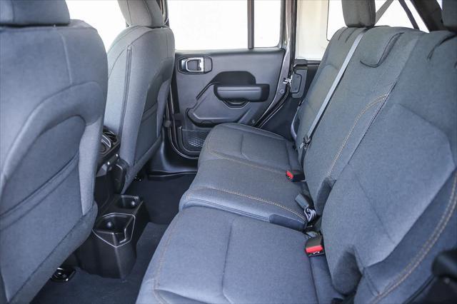 new 2025 Jeep Wrangler car, priced at $45,955