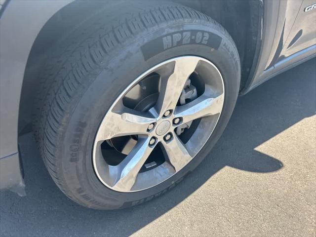 used 2021 Jeep Grand Cherokee L car, priced at $27,800