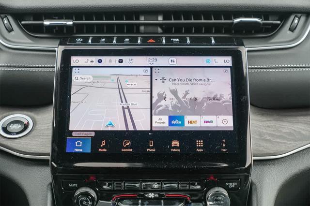 new 2025 Jeep Grand Cherokee car, priced at $45,463