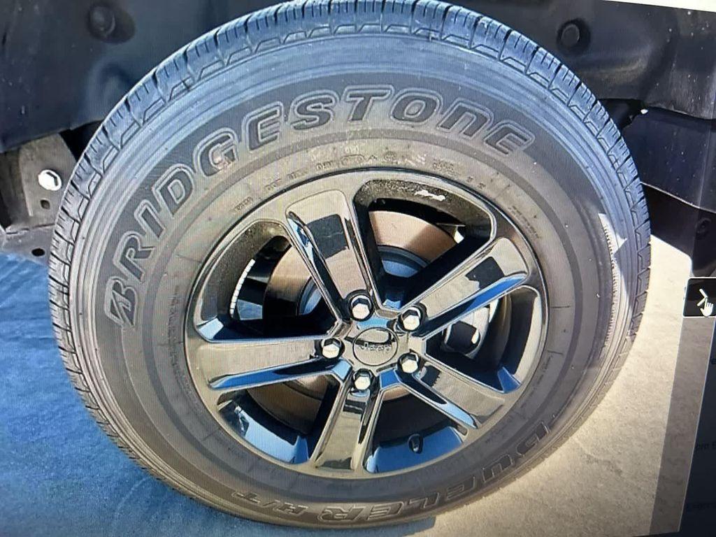used 2020 Jeep Wrangler Unlimited car, priced at $32,972