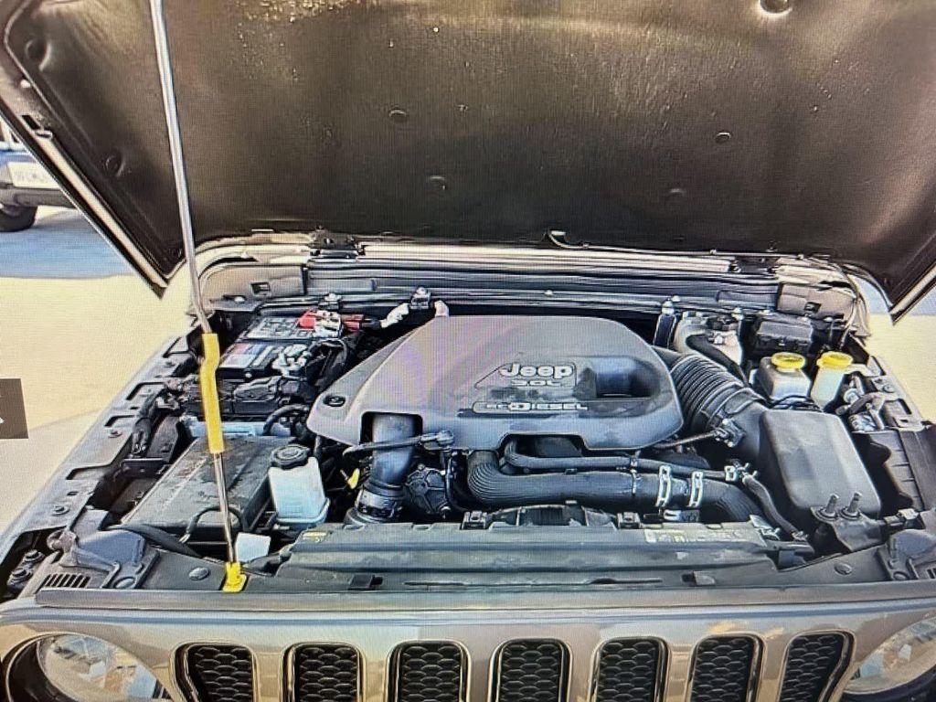 used 2020 Jeep Wrangler Unlimited car, priced at $32,972