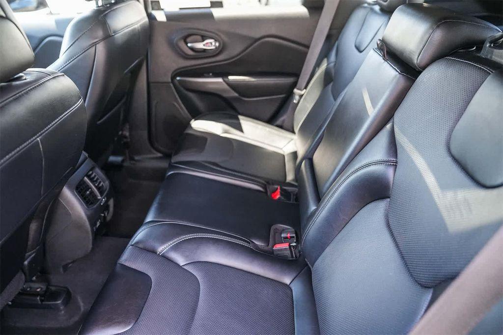 used 2022 Jeep Cherokee car, priced at $23,981