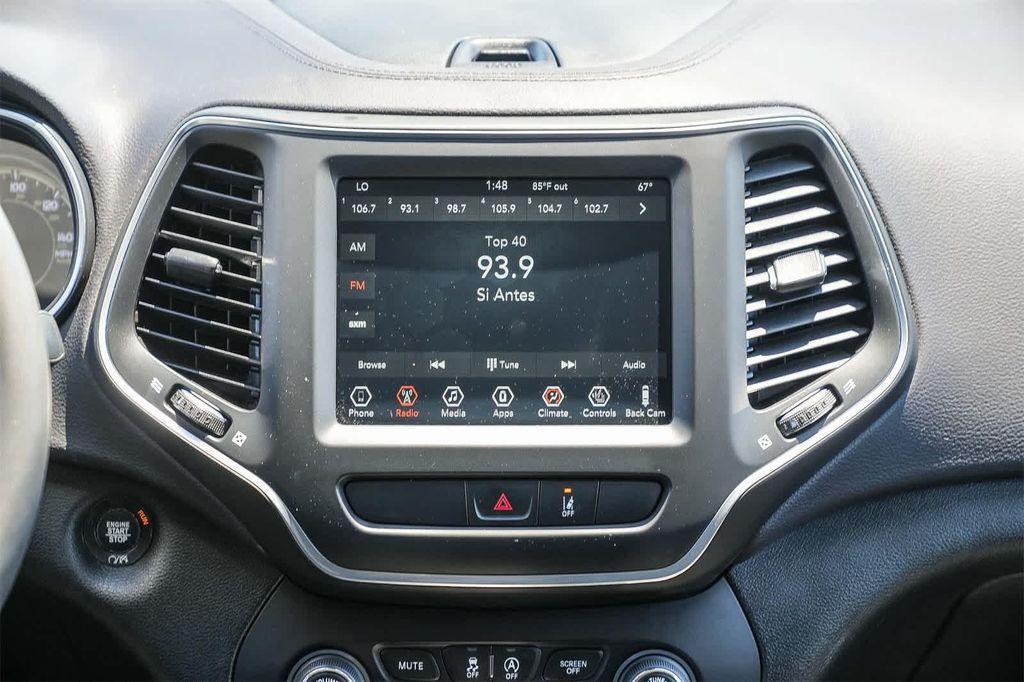 used 2022 Jeep Cherokee car, priced at $23,981