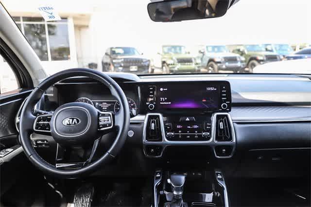 used 2021 Kia Sorento car, priced at $26,998