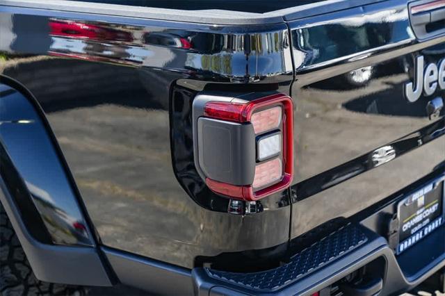 used 2022 Jeep Gladiator car, priced at $35,486