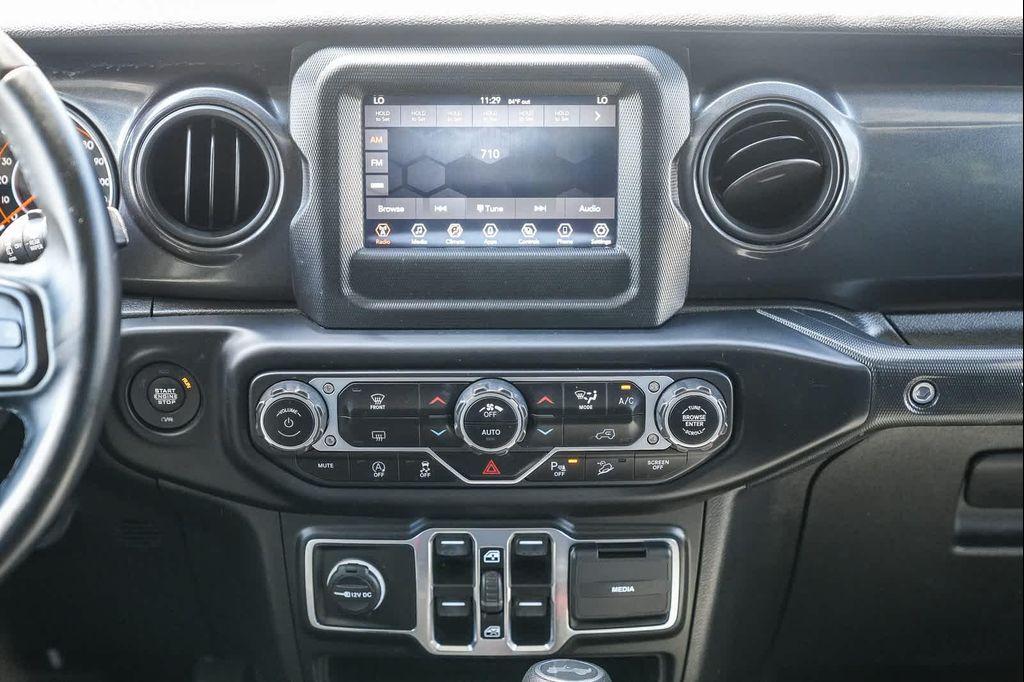 used 2021 Jeep Wrangler Unlimited car, priced at $28,972