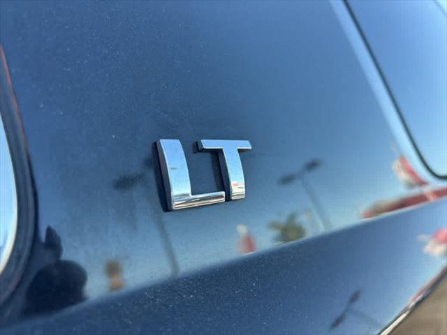 used 2015 Chevrolet Suburban car, priced at $17,972