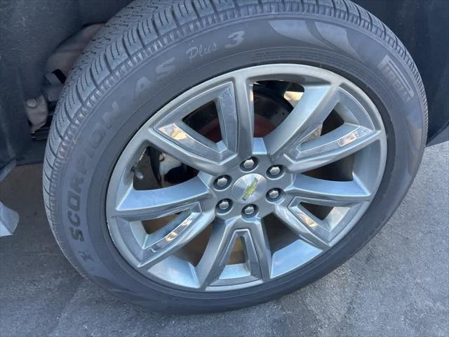 used 2015 Chevrolet Suburban car, priced at $17,972