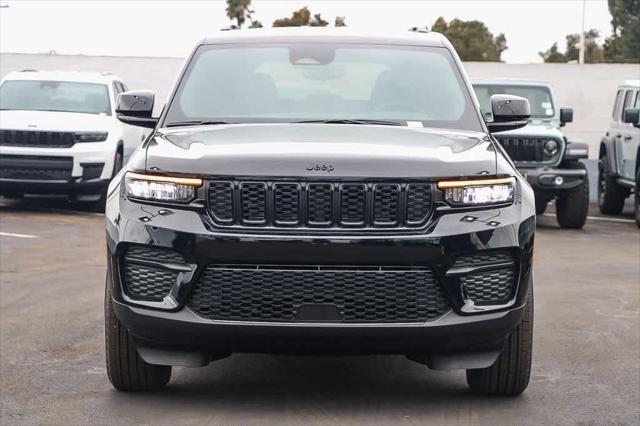 new 2024 Jeep Grand Cherokee car, priced at $41,179